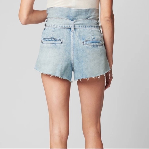 BLANK NYC High Waist Denim Self-Belt Shorts Light Wash Size 28 NWT - Picture 3 of 6